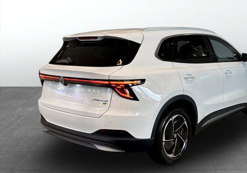 MG, 2025