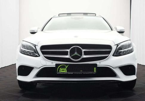 Mercedes-Benz C 300, 2021 3