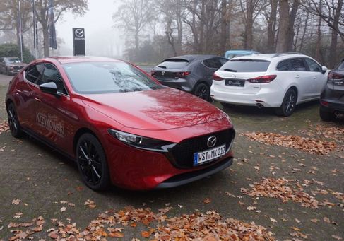Mazda 3, 2025