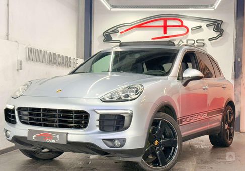 Porsche Cayenne, 2015