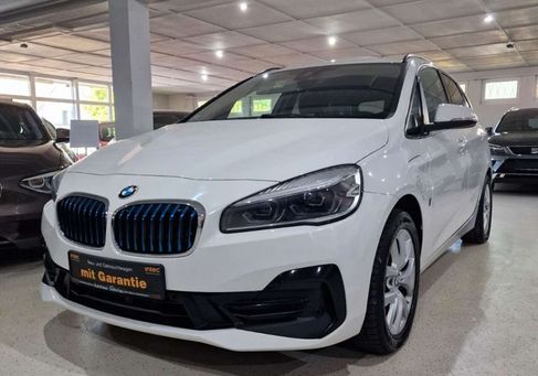 BMW 225, 2018