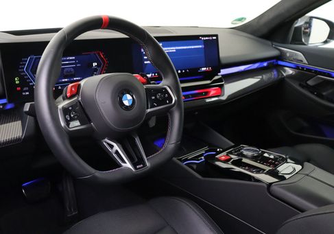 BMW M5, 2026