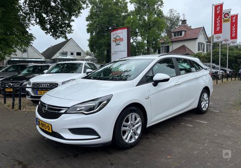 Opel Astra, 2019