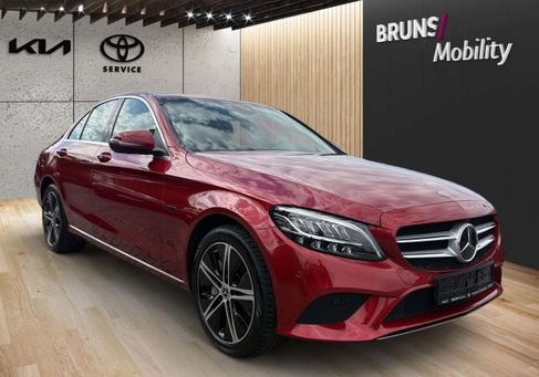 Mercedes-Benz C 300, 2020