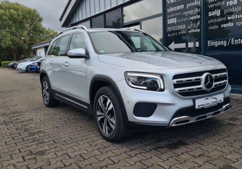 Mercedes-Benz GLB 200, 2021