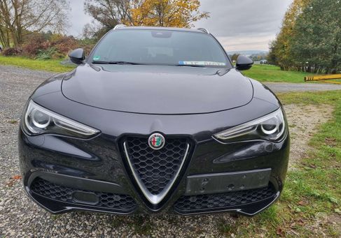 Alfa Romeo Stelvio, 2018