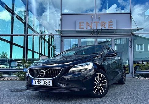 Volvo V40, 2018