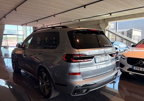 BMW X7, 2023