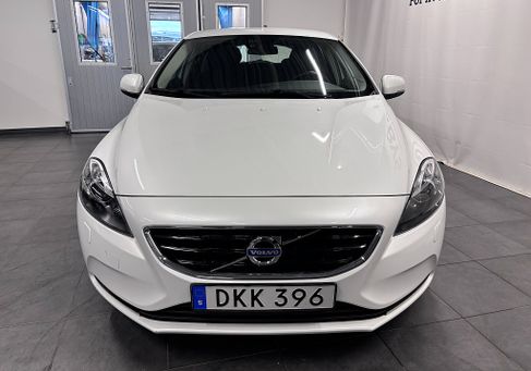Volvo V40, 2016