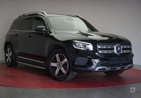 Mercedes-Benz GLB 200, 2021