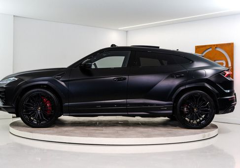 Lamborghini Urus, 2025