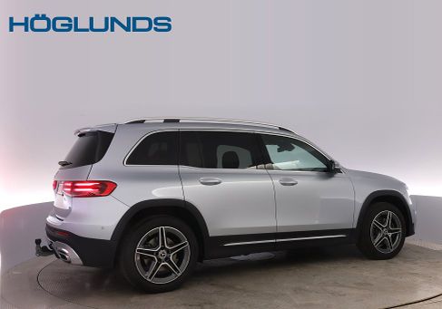 Mercedes-Benz GLB 200, 2025