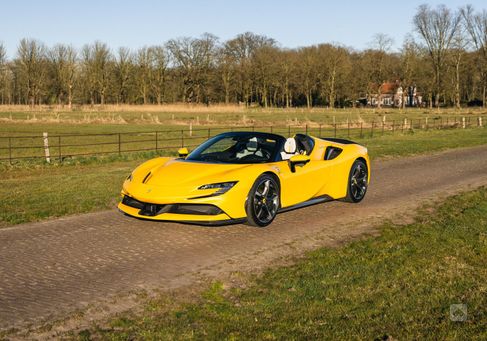 Ferrari SF90, 2023