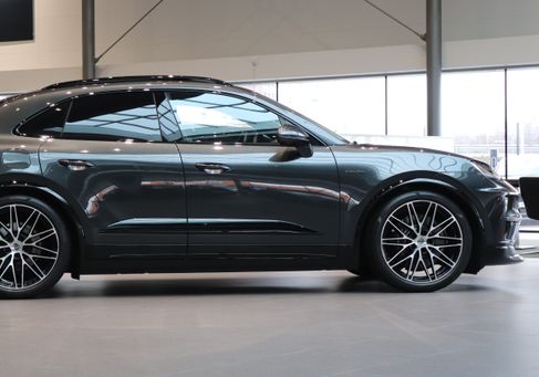 Porsche Macan, 2024