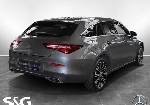 Mercedes-Benz CLA 250, 2022