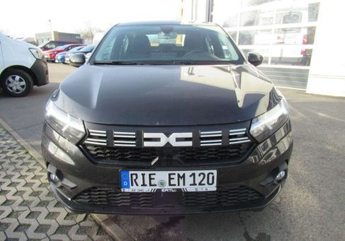 Dacia Logan, 2024 3