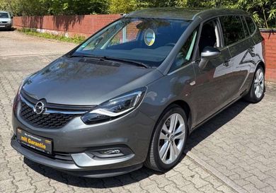 Opel Zafira, 2018