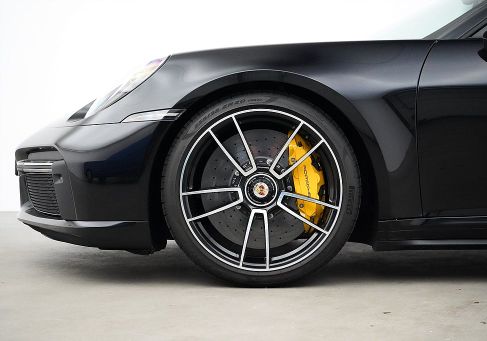 Porsche 911, 2023