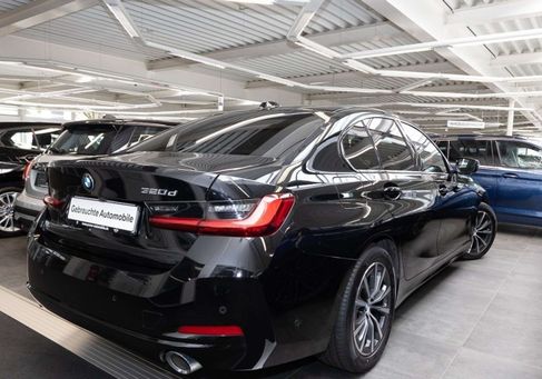 BMW 320, 2022
