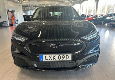 Ford Mustang Mach-E, 2021