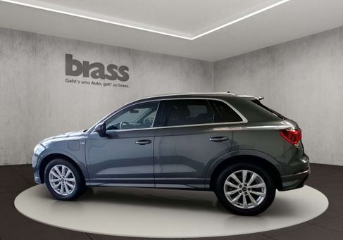 Audi Q3, 2022 2