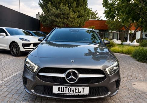 Mercedes-Benz A 180, 2022