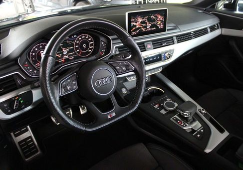 Audi A5, 2019 3