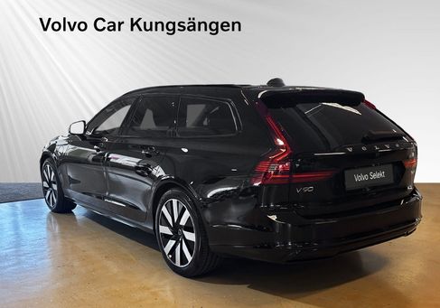 Volvo V90, 2026