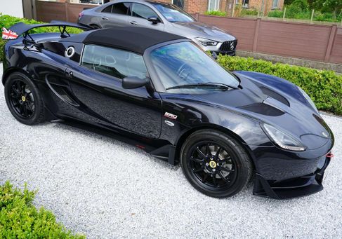 Lotus Elise, 2016