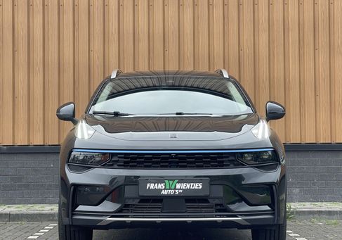 Lynk &amp; Co 01, 2024