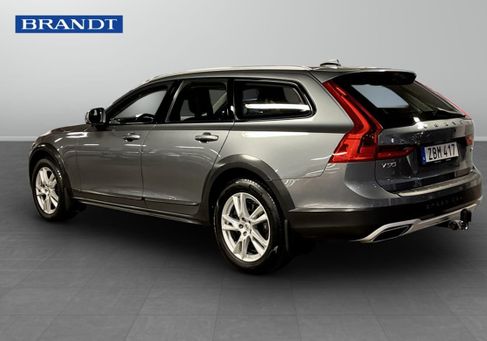 Volvo V90 Cross Country, 2018