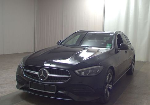 Mercedes-Benz C 200, 2022