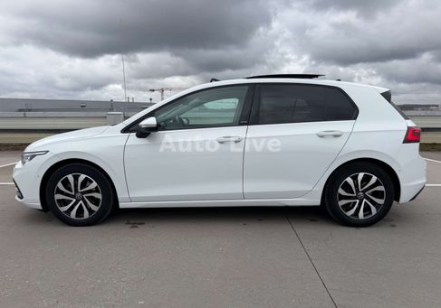 Volkswagen Golf, 2023 2