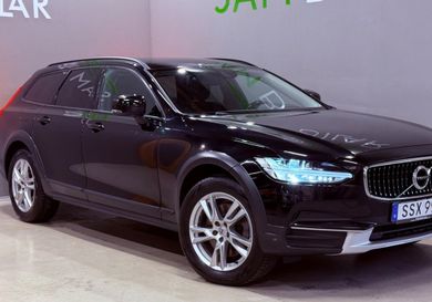 Volvo V90 Cross Country, 2018