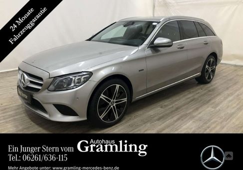 Mercedes-Benz C 300, 2020