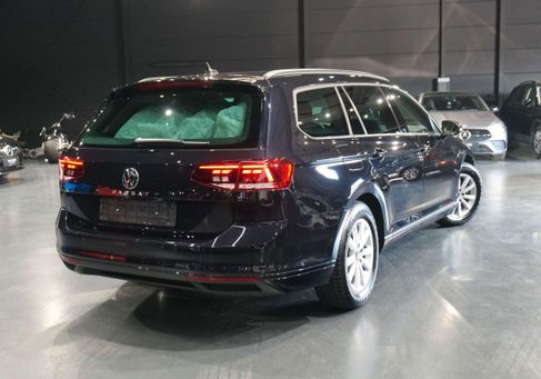 Volkswagen Passat Variant, 2022 3