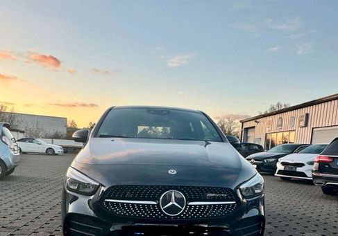 Mercedes-Benz B 220, 2019