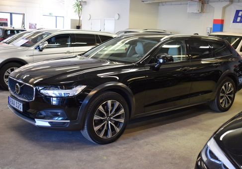 Volvo V90 Cross Country, 2023