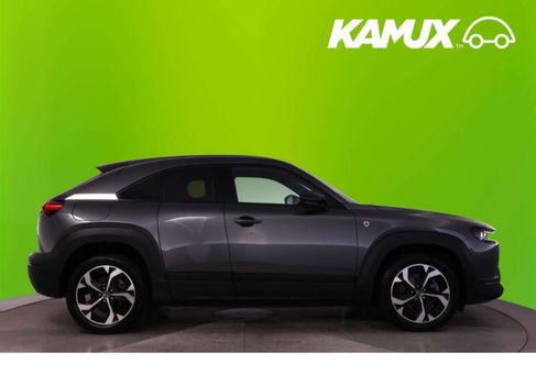 Mazda MX-30, 2023