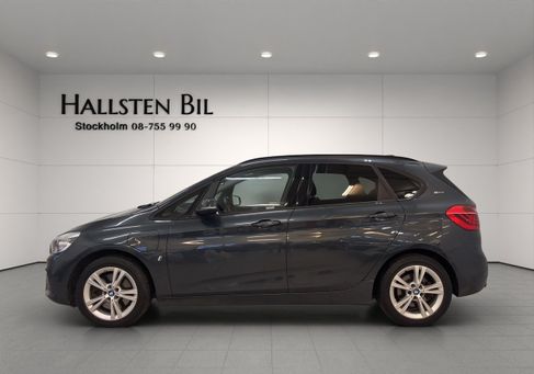 BMW 225 Active Tourer, 2018