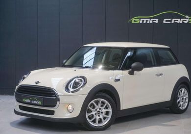MINI ONE, 2018
