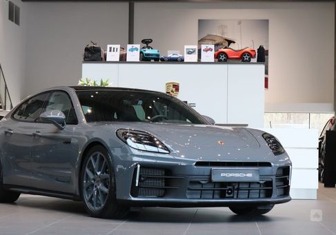 Porsche Panamera, 2025