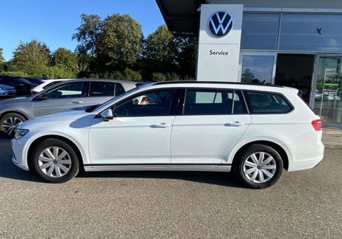Volkswagen Passat Variant, 2023 2