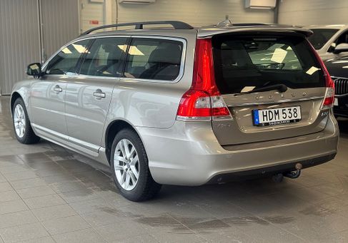 Volvo V70, 2016