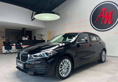 BMW 118, 2022