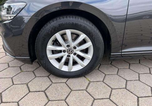 Volkswagen Passat Variant, 2022