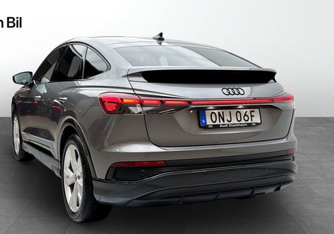 Audi Q4, 2023 3