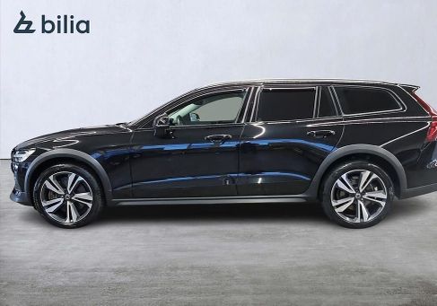 Volvo V60 Cross Country, 2022