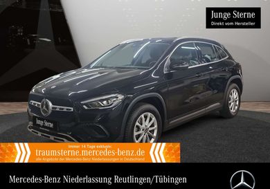 Mercedes-Benz GLA 200, 2021