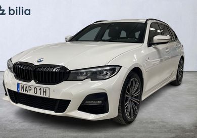 BMW 330, 2021